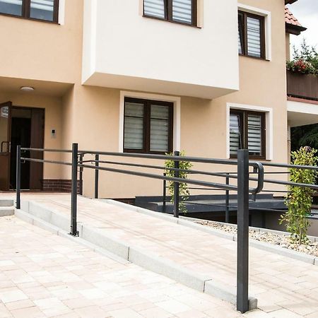 Prestige Line Apartament Legnica Eksteriør bilde