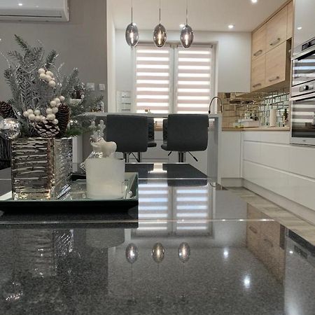 Prestige Line Apartament Legnica Eksteriør bilde