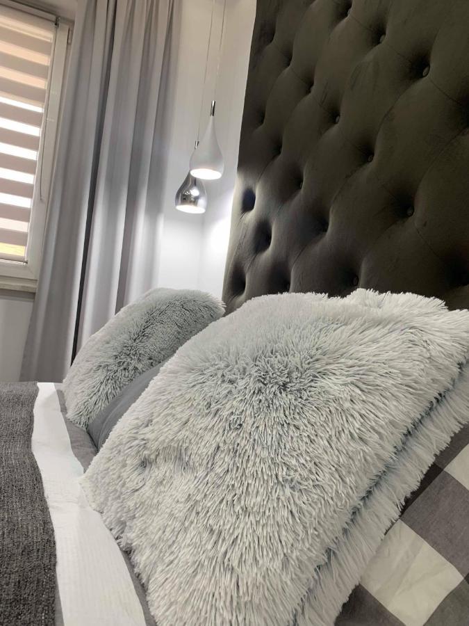 Prestige Line Apartament Legnica Eksteriør bilde